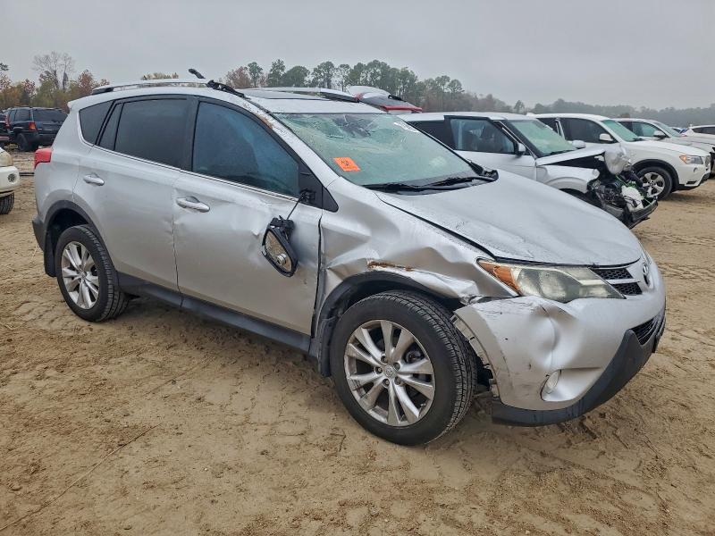Foto 4 de la subasta – 2014 TOYOTA RAV4 con VIN 2T3YFREV6EW103534