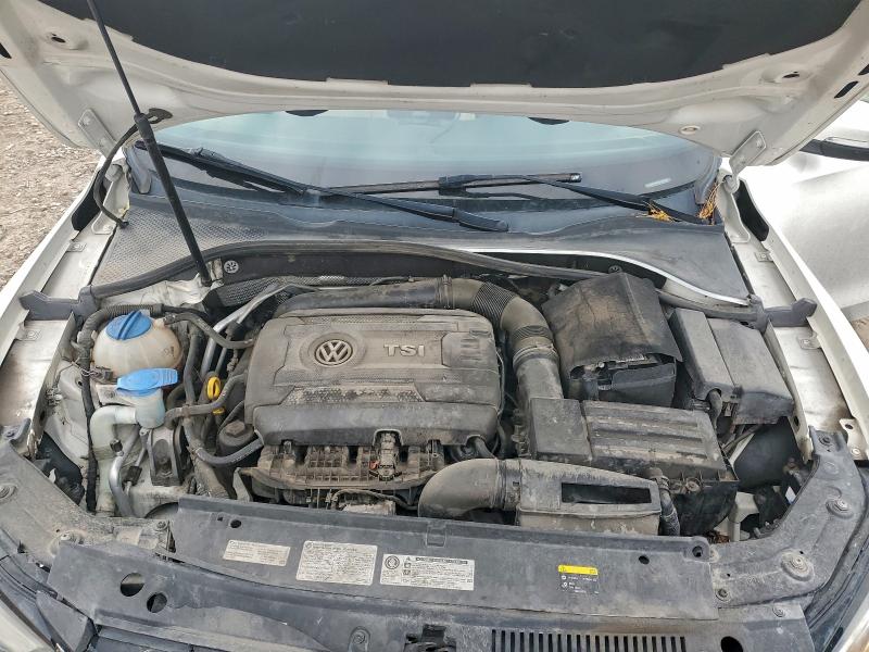 Photo 11 from auction – 2014 VOLKSWAGEN PASSAT SE with VIN 1VWBT7A31EC104727