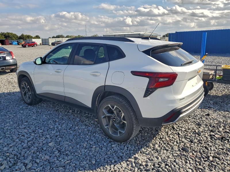 Photo 2 from auction – 2024 CHEVROLET TRAX with VIN KL77LHE26RC012404