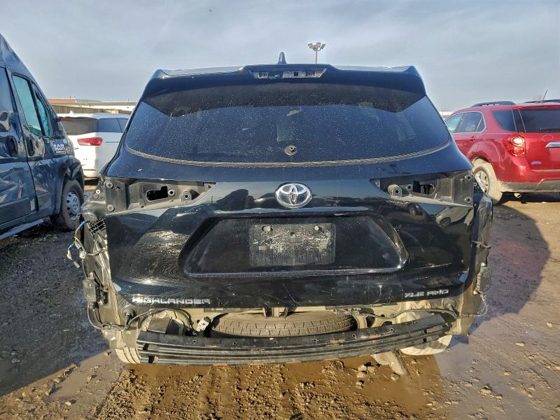Photo 6 from auction – 2021 TOYOTA HIGHLANDER with VIN 5TDGZRBH7MS063076