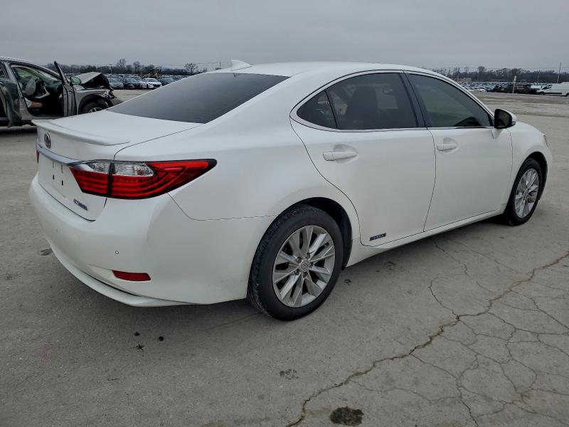 Photo 3 from auction – 2015 LEXUS ES with VIN JTHBW1GG2F2090845