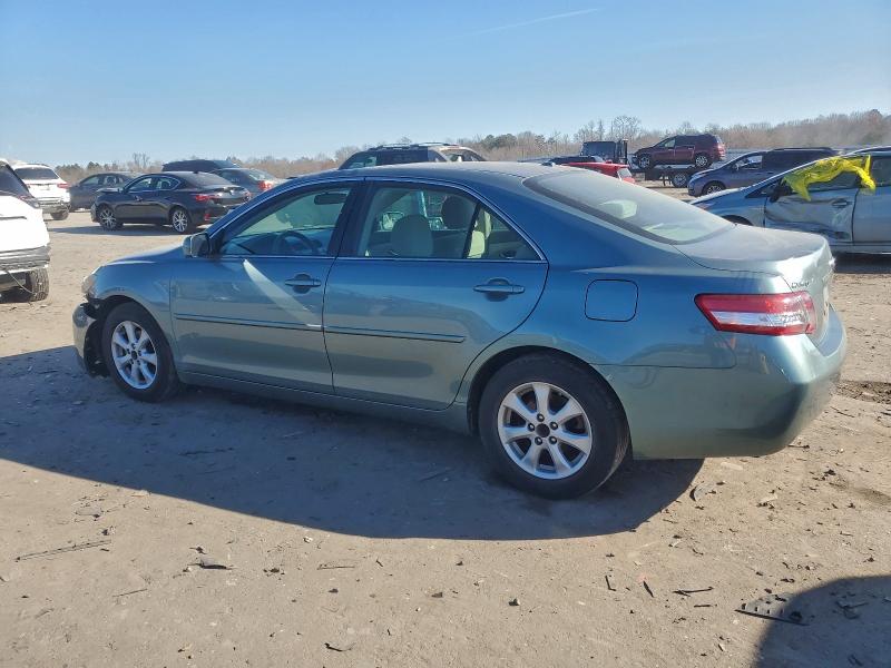 Photo 2 from auction – 2011 TOYOTA CAMRY BASE with VIN 4T1BF3EK2BU587926