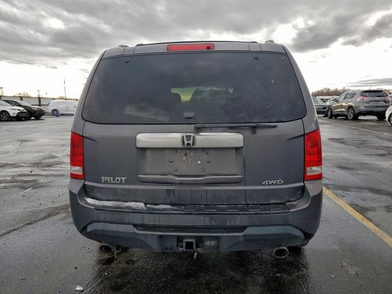 Foto 6 de la subasta – 2014 HONDA PILOT EX con VIN 5FNYF4H46EB053696