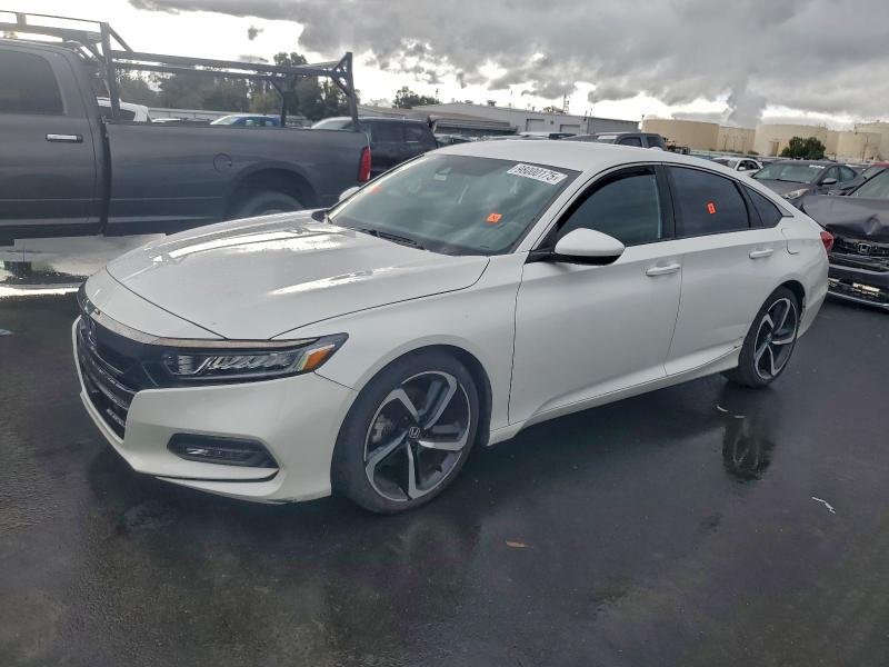 Photo 1 from auction – 2018 HONDA ACCORD with VIN 1HGCV1F30JA215784