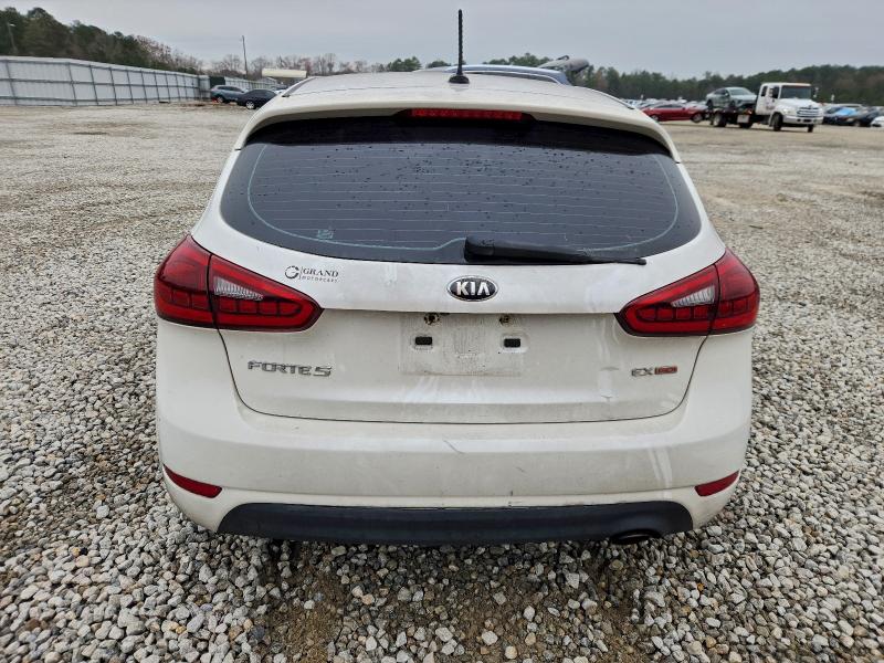 صورة رقم 6 من المزاد - 2014 KIA FORTE EX مع VIN KNAFX5A88E5205970