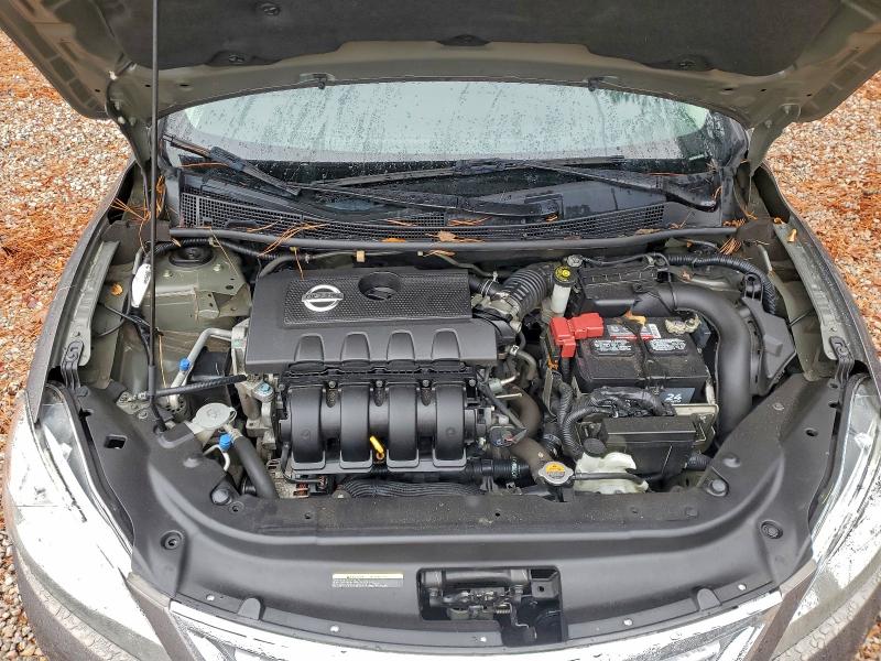 Photo 11 from auction – 2015 NISSAN SENTRA S with VIN 3N1AB7AP8FL647280