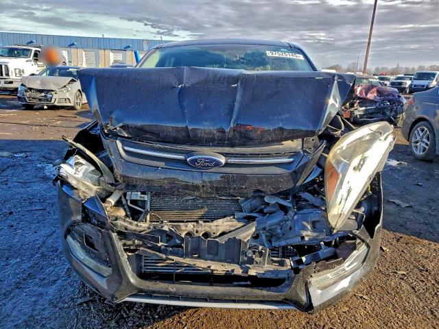Photo 5 from auction – 2016 FORD ESCAPE SE with VIN 1FMCU0G97GUB25100