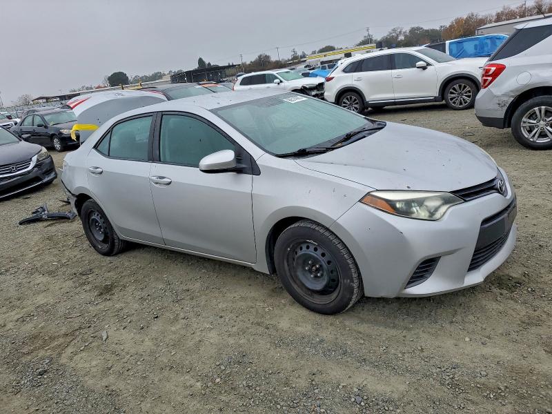 Photo 4 from auction – 2016 TOYOTA COROLLA L with VIN 5YFBURHE6GP486010