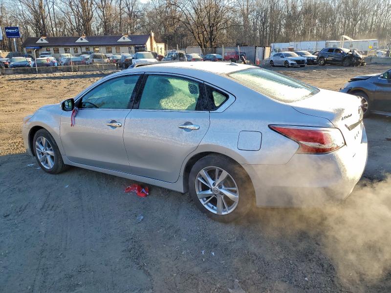 Photo 2 from auction – 2015 NISSAN ALTIMA 2.5 with VIN 1N4AL3AP2FN395230