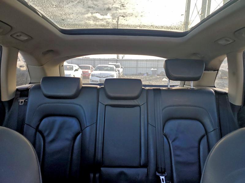 Photo 10 from auction – 2010 AUDI Q5 with VIN WA1LKAFP5AA042798
