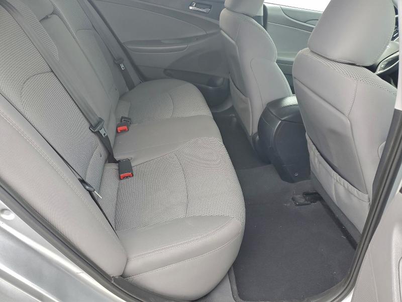 Photo 10 from auction – 2014 HYUNDAI SONATA GLS with VIN 5NPEB4AC8EH823379