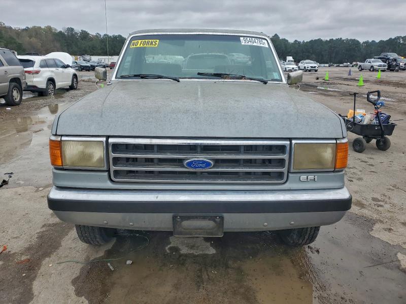 Photo 5 from auction – 1989 FORD F250 with VIN 1FTFF25N8KNB27366