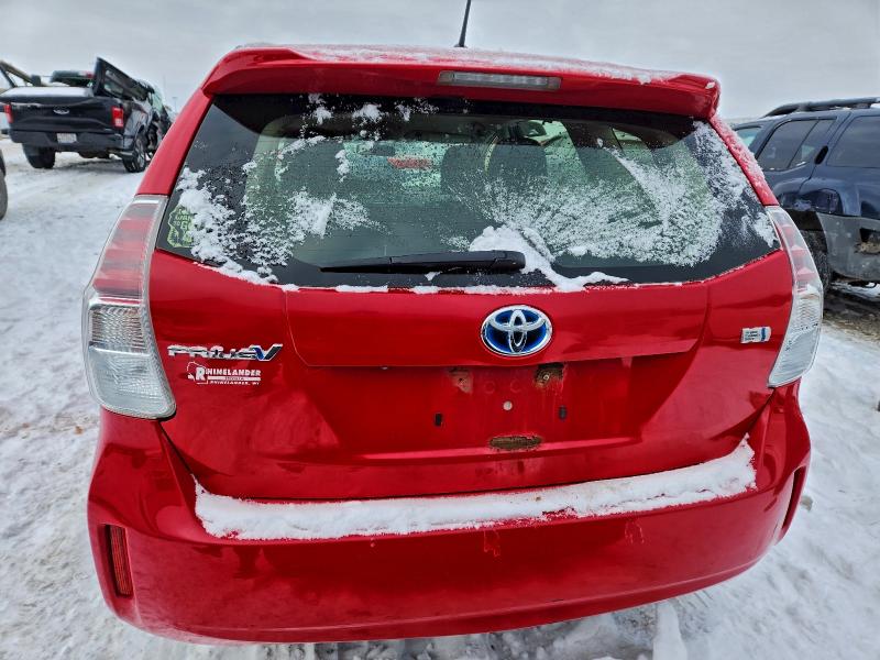 Photo 6 from auction – 2016 TOYOTA PRIUS V with VIN JTDZN3EU8GJ043379