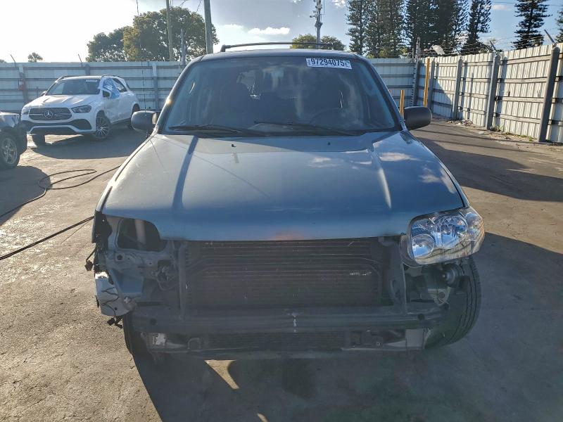 Photo 5 from auction – 2007 FORD ESCAPE XLS with VIN 1FMYU02Z17KB89786