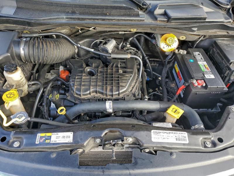 Photo 12 from auction – 2015 CHRYSLER TOWN & COU with VIN 2C4RC1BG1FR577567