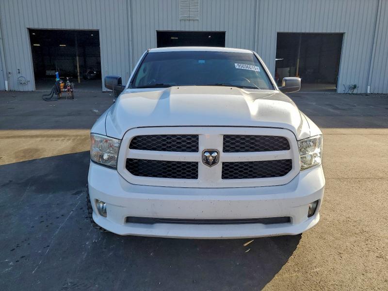 Photo 5 from auction – 2015 RAM 1500 ST with VIN 1C6RR6KT0FS535485