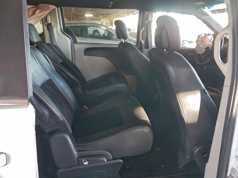 صورة رقم 11 من المزاد - 2017 DODGE GRAND CARA مع VIN 2C4RDGCG4HR805983