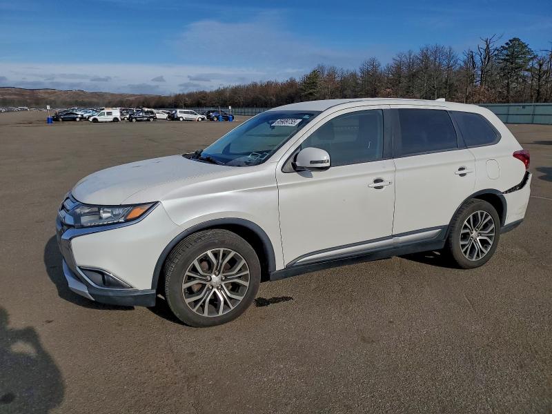 Photo 1 from auction – 2017 MITSUBISHI OUTLANDER with VIN JA4AD3A3XHZ031499