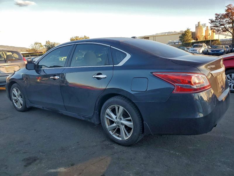 Photo 2 from auction – 2013 NISSAN ALTIMA 2.5 with VIN 1N4AL3AP9DN493457