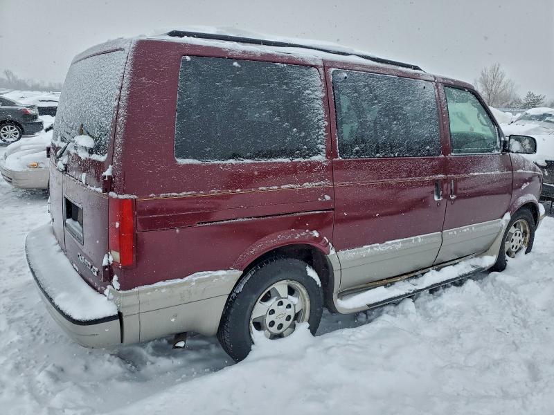 Photo 3 from auction – 2003 CHEVROLET ASTRO with VIN 1GNDM19X93B144089