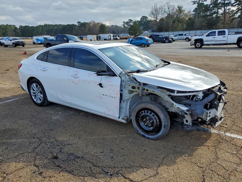 Photo 4 from auction – 2016 CHEVROLET MALIBU LT with VIN 1G1ZE5ST3GF256551