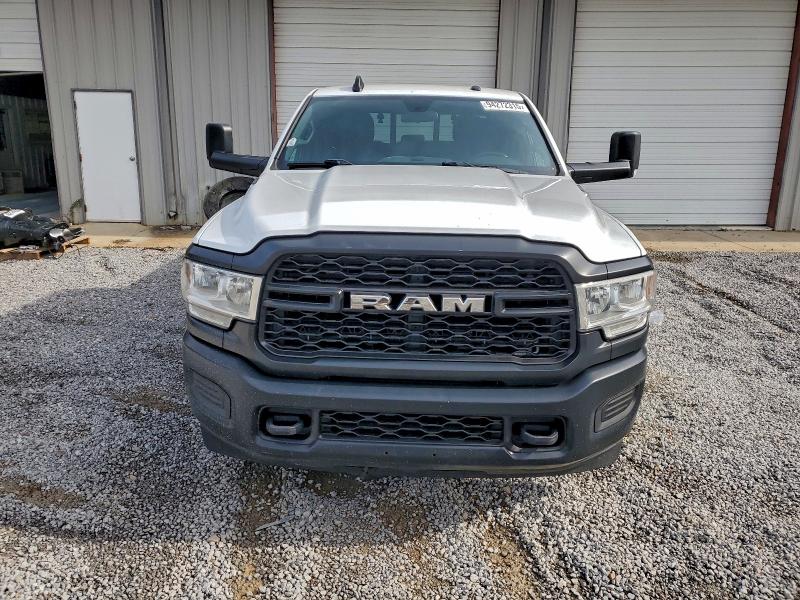 Photo 5 from auction – 2022 RAM 2500 TRADE with VIN 3C6UR4HL9NG219028