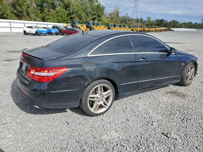 Photo 3 from auction – 2012 MERCEDES-BENZ E 550 with VIN WDDKJ7DB8CF176702