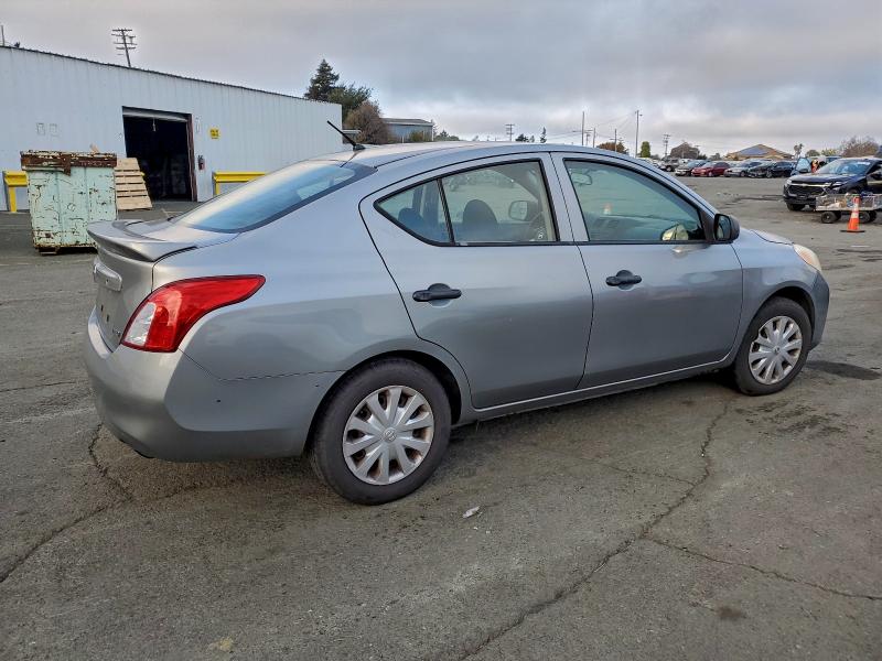 Photo 3 from auction – 2014 NISSAN VERSA S with VIN 3N1CN7AP4EL822154