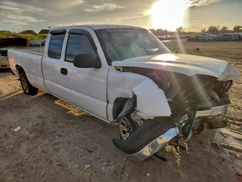 Photo 4 from auction – 2005 CHEVROLET SILVERADO with VIN 1GCEC19T85E283595