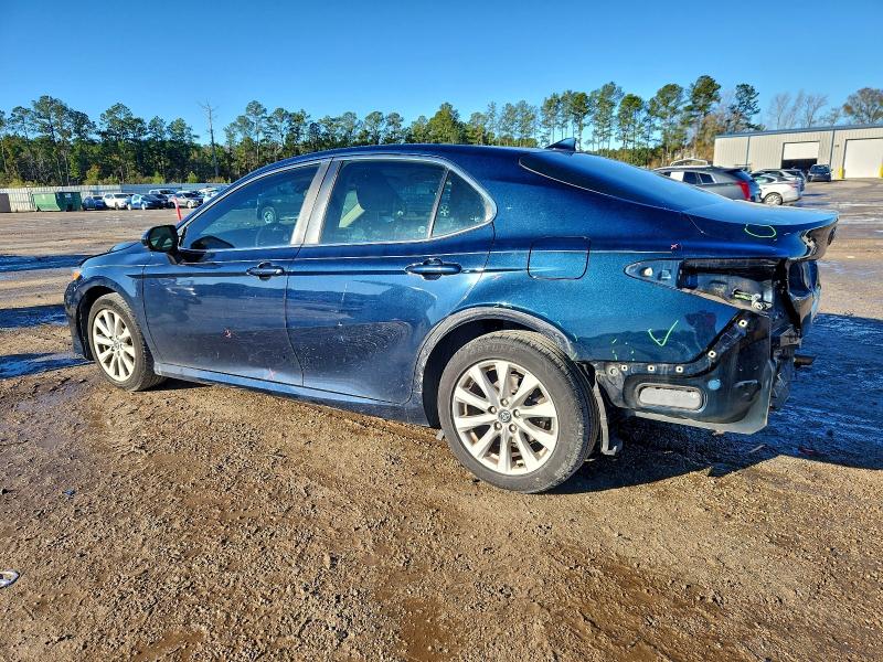 Photo 2 from auction – 2020 TOYOTA CAMRY with VIN 4T1C11AK6LU906887