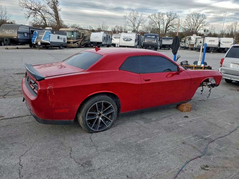 Photo 3 from auction – 2016 DODGE CHALLENGER with VIN 2C3CDZFJXGH330051