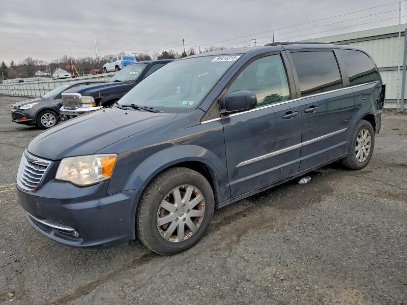 CHRYSLER TOWN & COU 2014 with VIN 2C4RC1BG9ER297474 - Photo from auction
