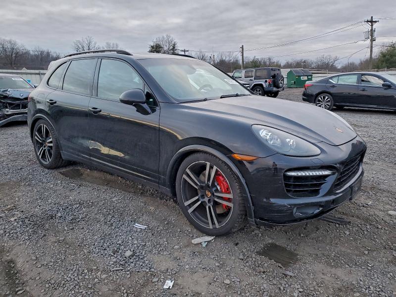 Photo 4 from auction – 2014 PORSCHE CAYENNE TU with VIN WP1AC2A23ELA87811