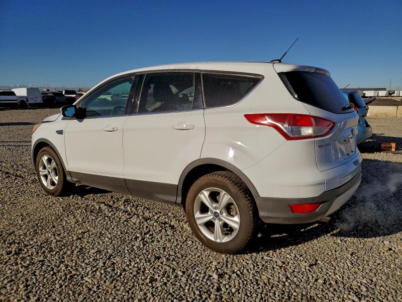 Photo 2 from auction – 2015 FORD ESCAPE SE with VIN 1FMCU9G92FUB08787
