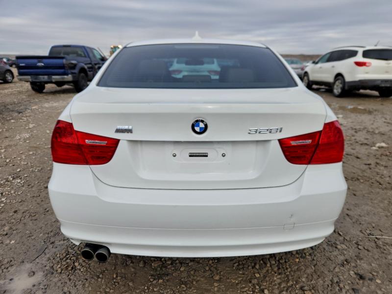 Photo 6 from auction – 2011 BMW 328 XI SUL with VIN WBAPK5C56BA657649