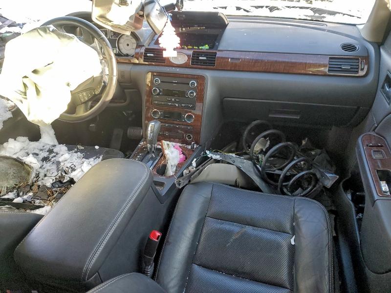 Photo 8 from auction – 2009 FORD TAURUS with VIN 1FAHP25W39G121915
