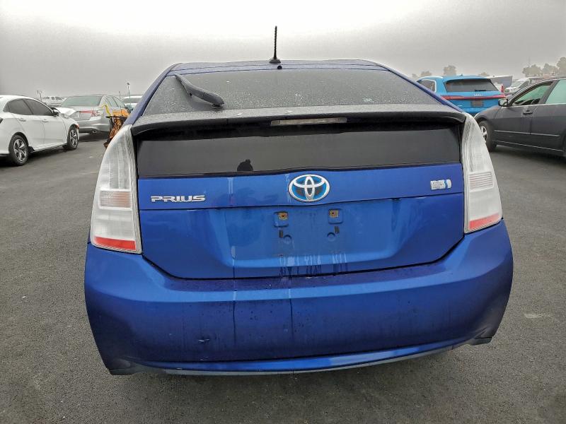Photo 6 from auction – 2011 TOYOTA PRIUS with VIN JTDKN3DU3B1419238