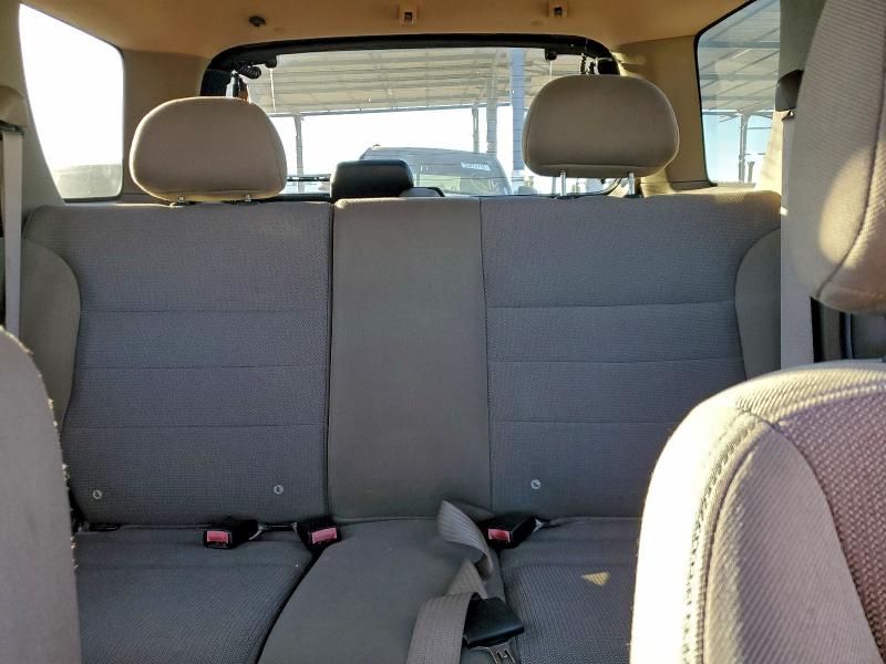 Photo 10 from auction – 2002 FORD ESCAPE 4D with VIN 1FMYU03132KC08615