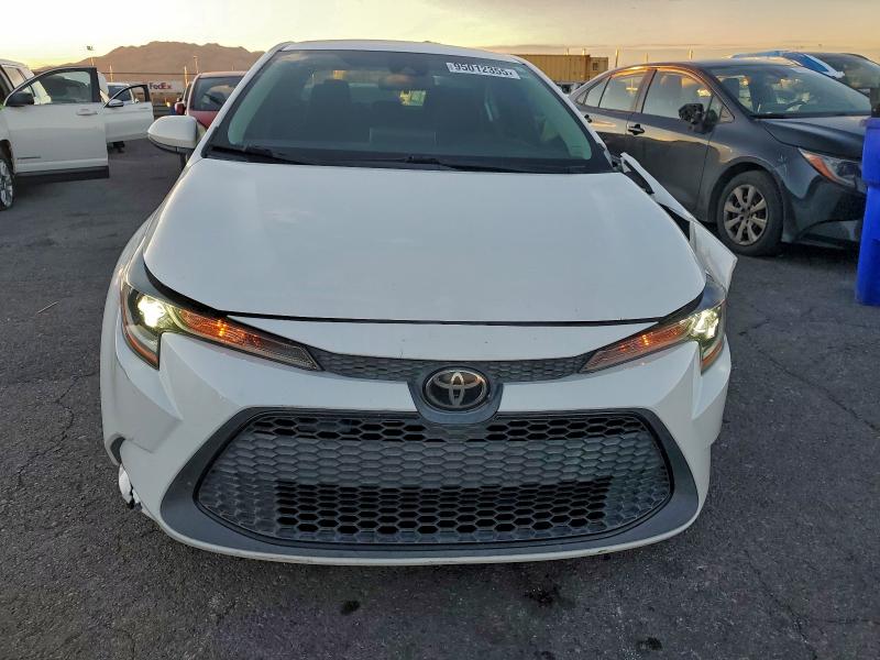 Photo 5 from auction – 2020 TOYOTA COROLLA LE with VIN 5YFEPRAEXLP076884