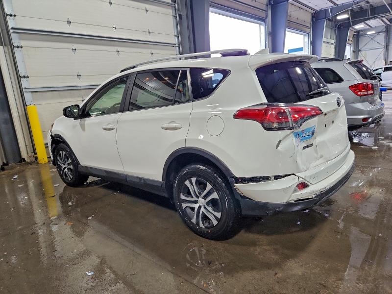 Photo 2 from auction – 2018 TOYOTA RAV4 LE with VIN JTMZFREVXJJ167380