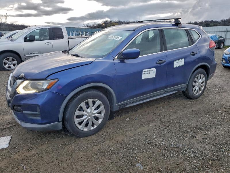NISSAN ROGUE S 2017 with VIN KNMAT2MT1HP580180 - Photo from auction