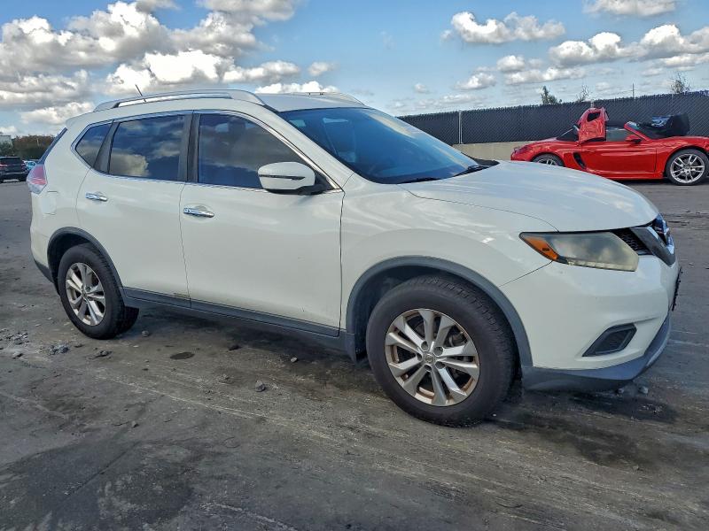 Photo 4 from auction – 2016 NISSAN ROGUE S with VIN KNMAT2MT9GP657277