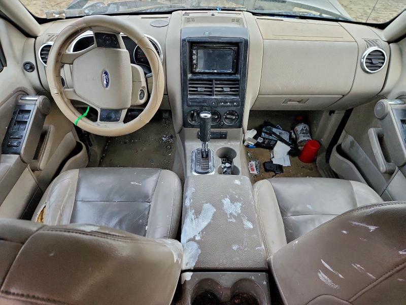 Photo 8 from auction – 2006 FORD EXPLORER with VIN 1FMEU73E26ZA10376