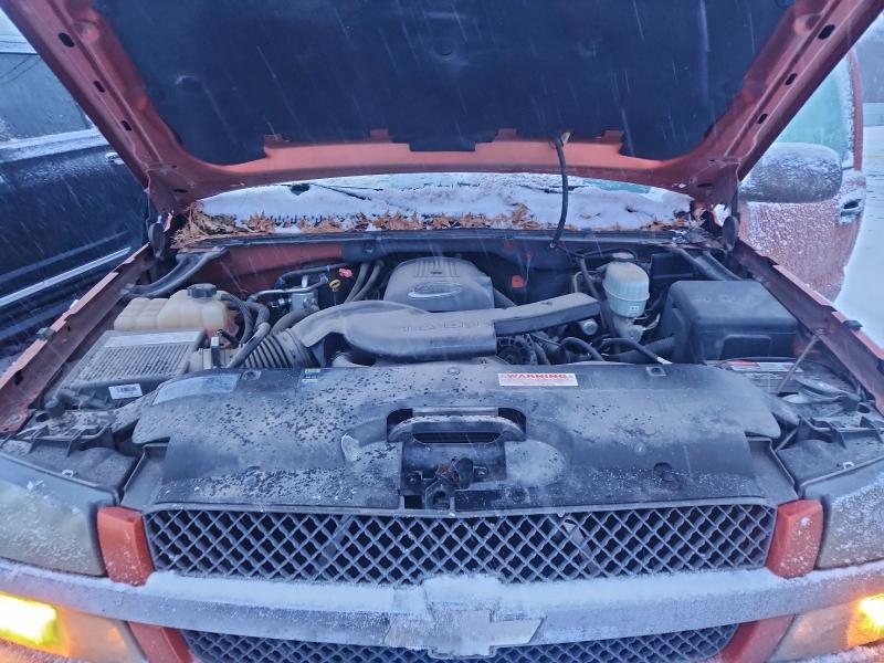 Photo 11 from auction – 2004 CHEVROLET AVALANCHE with VIN 3GNEC12T94G225374