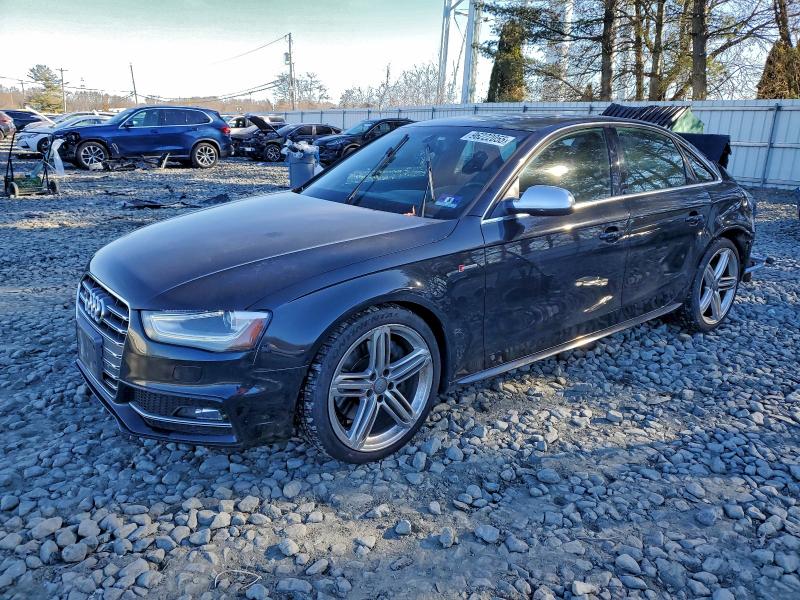 AUDI S4 2014 with VIN WAUDGAFL0EA073971 - Photo from auction