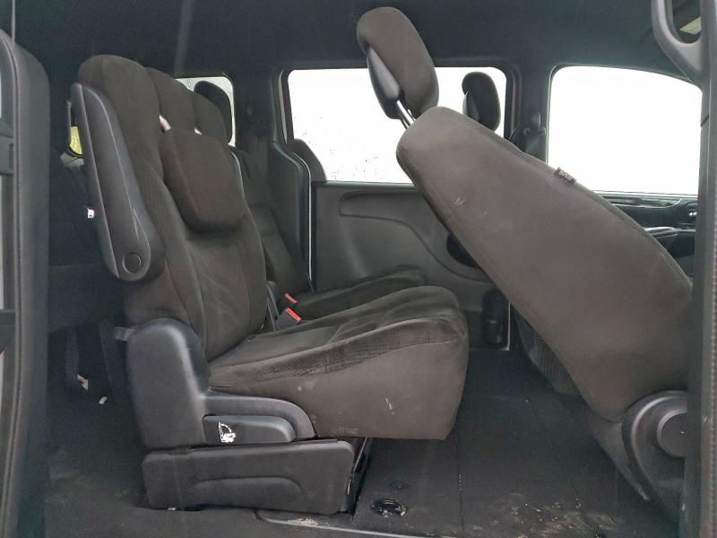 Photo 11 from auction – 2016 DODGE GRAND CARA with VIN 2C4RDGBG3GR335655