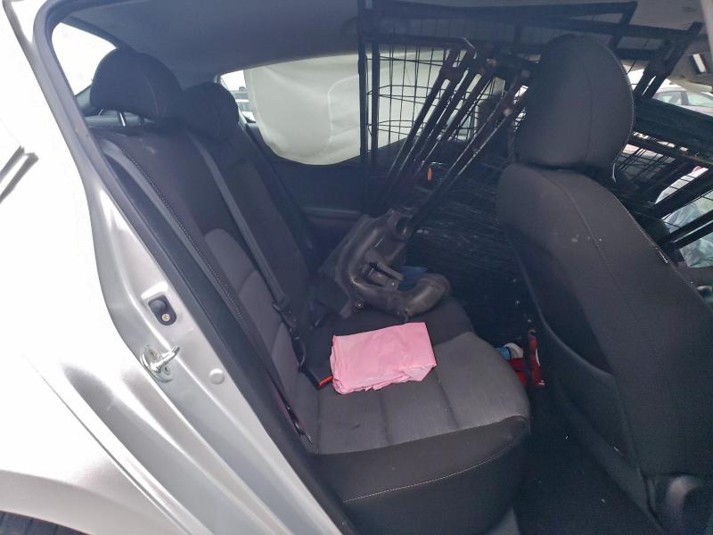 Photo 10 from auction – 2016 KIA FORTE with VIN KNAFK5A88G5527204