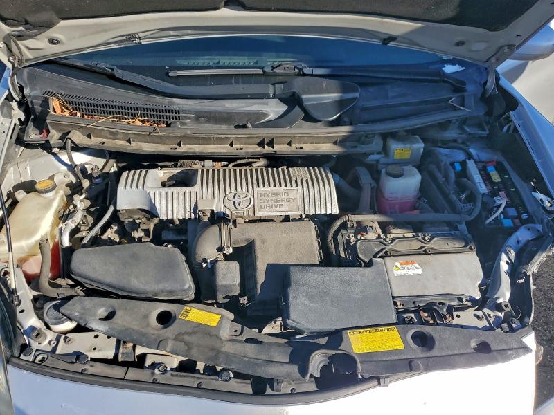 Photo 11 from auction – 2010 TOYOTA PRIUS with VIN JTDKN3DU3A1029075