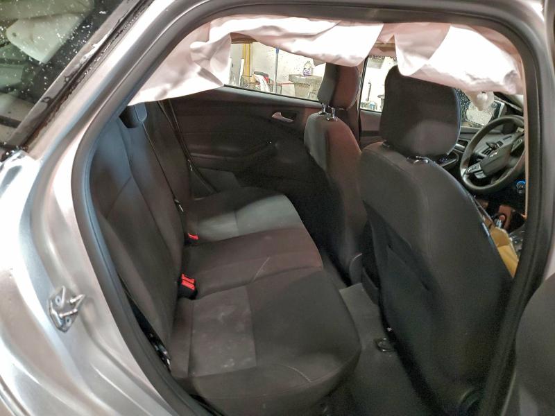 Photo 10 from auction – 2017 FORD FOCUS SE with VIN 1FADP3K20HL216122