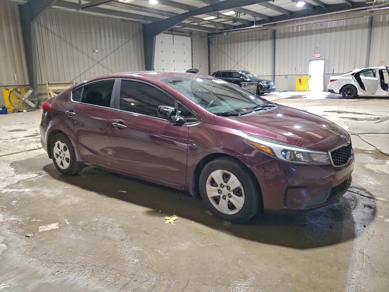 Photo 4 from auction – 2018 KIA FORTE LX with VIN 3KPFL4A79JE196789